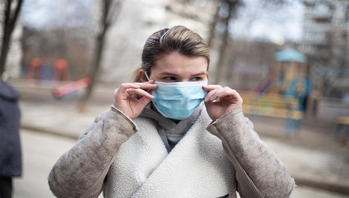 Niebla cerebral y daño en pulmones, el riesgo de los pacientes asintomáticos