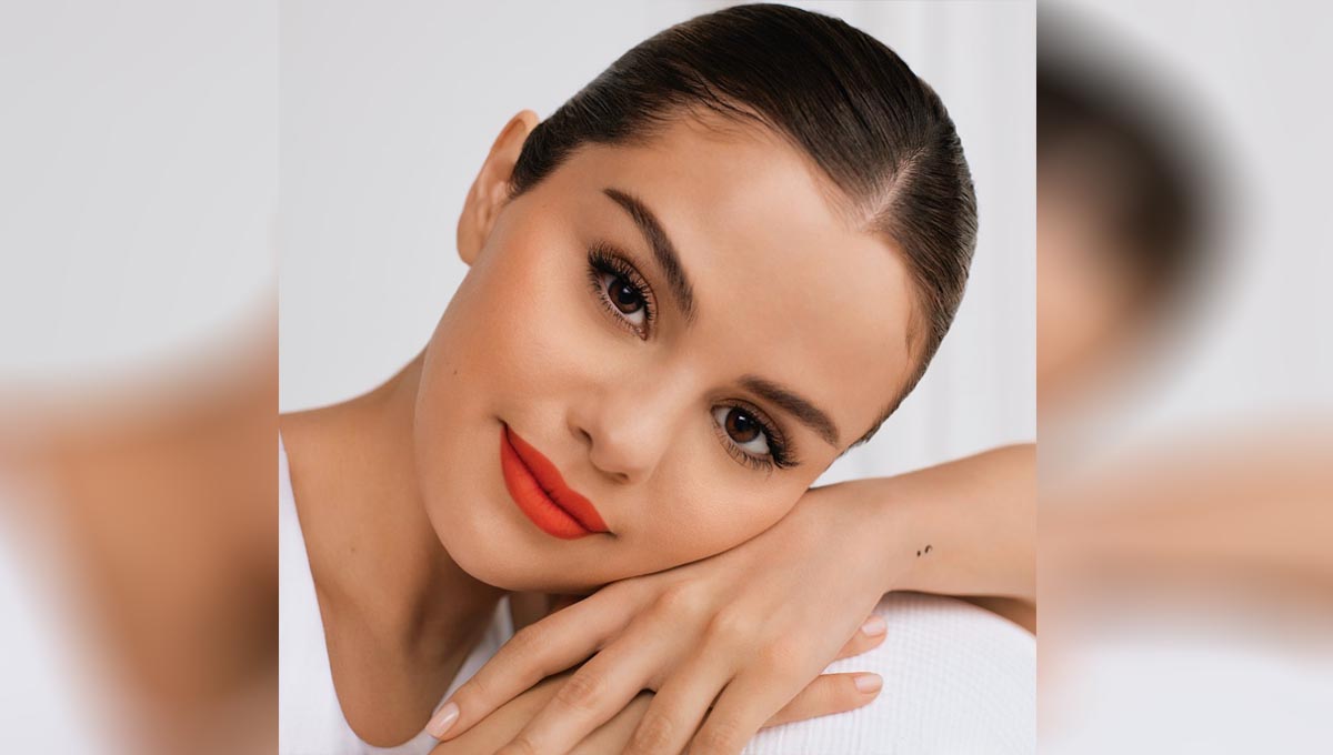 Selena Gómez revela su rutina de maquillaje