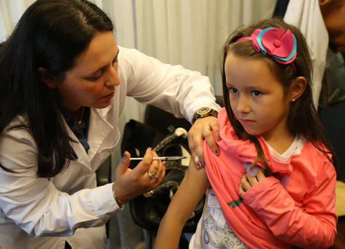 Poliomielitis baja tasa de vacunación pone en riesgo a niños mexicanos