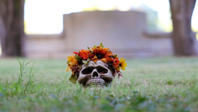 ¿Sólo en México? 3 países que también celebran un Día de Muertos