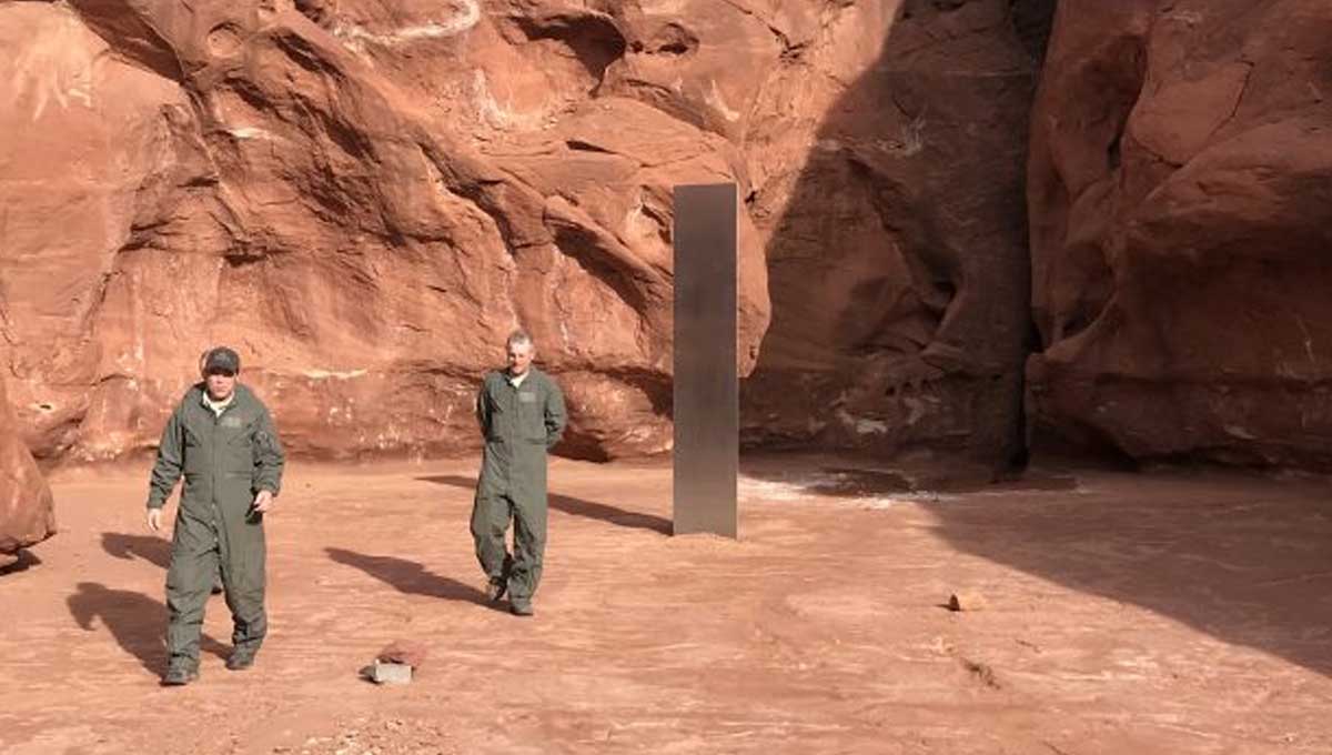 Desaparece monolito de metal que apareció en desierto de Utah