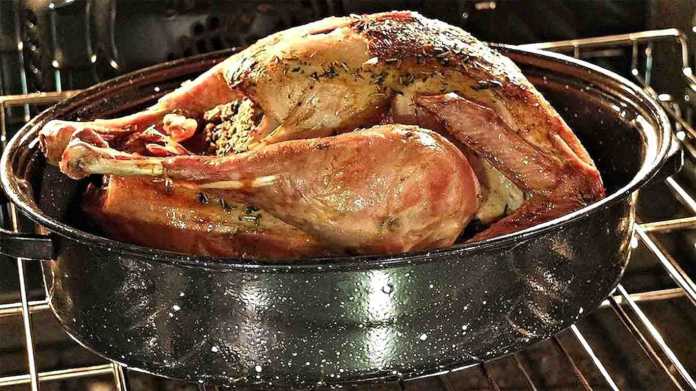 Una receta de pavo horneado ideal para preparar esta Navidad