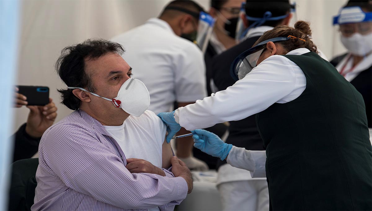 México espera casi medio millón de vacunas el 11 de enero