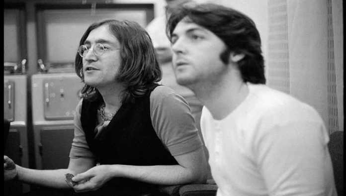 Paul McCartney y Ringo Starr dedican emotivo mensaje a John Lennon
