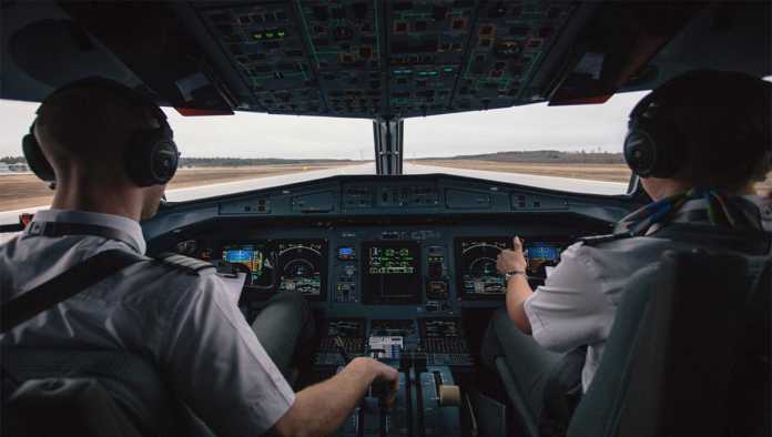 Aerolíneas piden que pilotos se consideren trabajadores esenciales