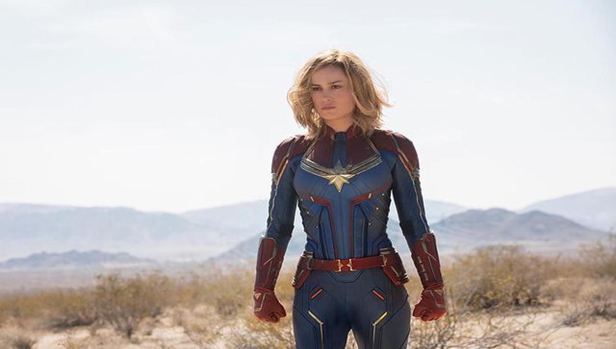 Brie Larson, interpretando a Captain Marvel