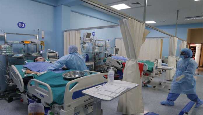 Hospital que atiende casos de COVID-19