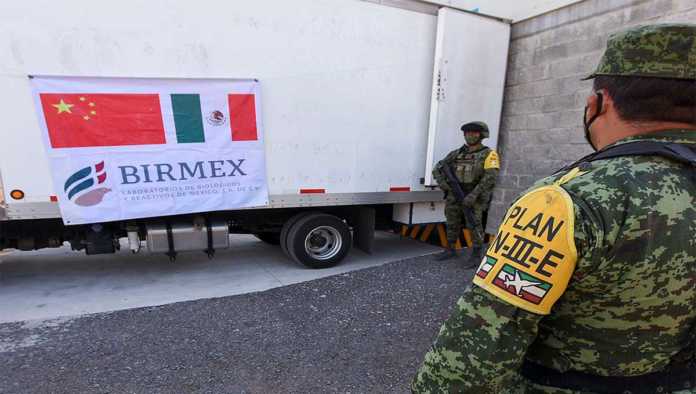 Vacunas de CanSino envasadas en México