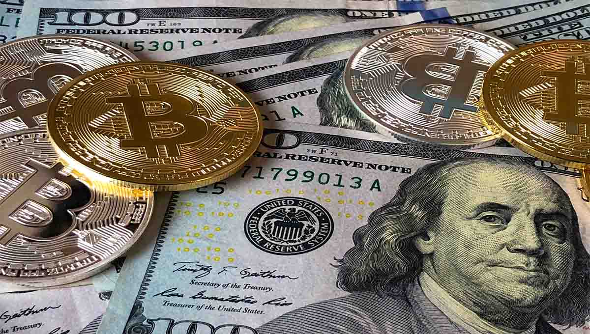 Billetes y bitcoins