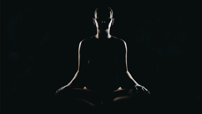Posición de mindfulness y medtación
