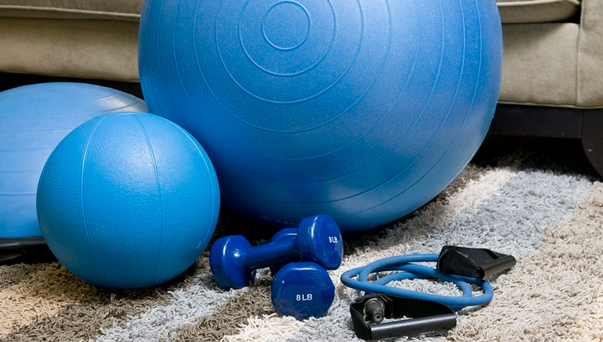 Tres accesorios de entrenamiento perfectos para hacer ejercicio en casa