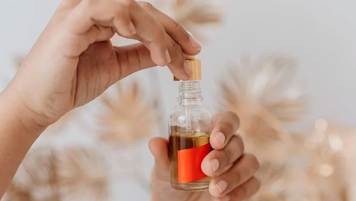 Tres usos y beneficios cosméticos distintos del aceite de ricino