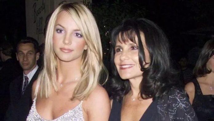 Mamá de Britney Spears reacciona a la posible renuncia de James Spears