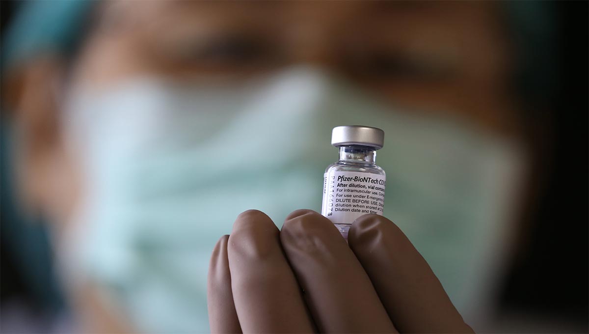Países ricos siguen acumulando vacunas contra Covid-19