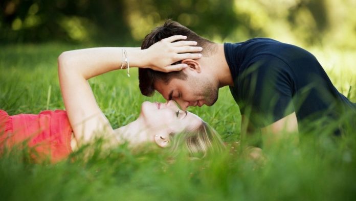 5 pequeñas formas de demostrarle a tu pareja que lo amas