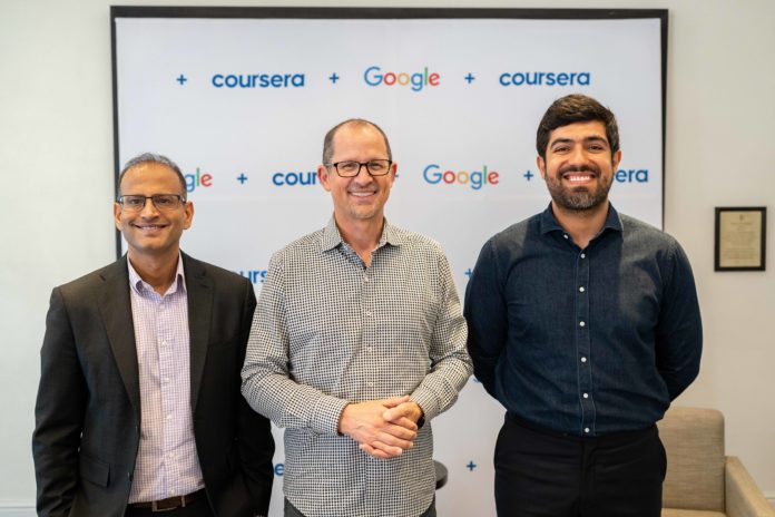 en fotografia: el CEO de Coursera, Jeff Maggioncalda y José Carlos Ramírez
